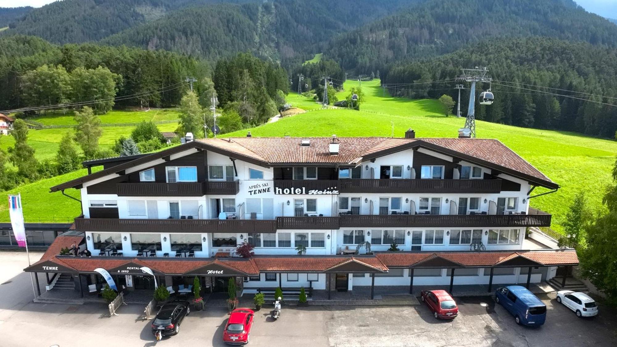 Hotel Heinz Бруніко Екстер'єр фото